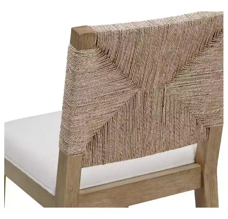 Set di 4 sgabelli da bar in Boucle color crema con schienale in erba marina, altezza bancone | Seduta da 62,2 cm