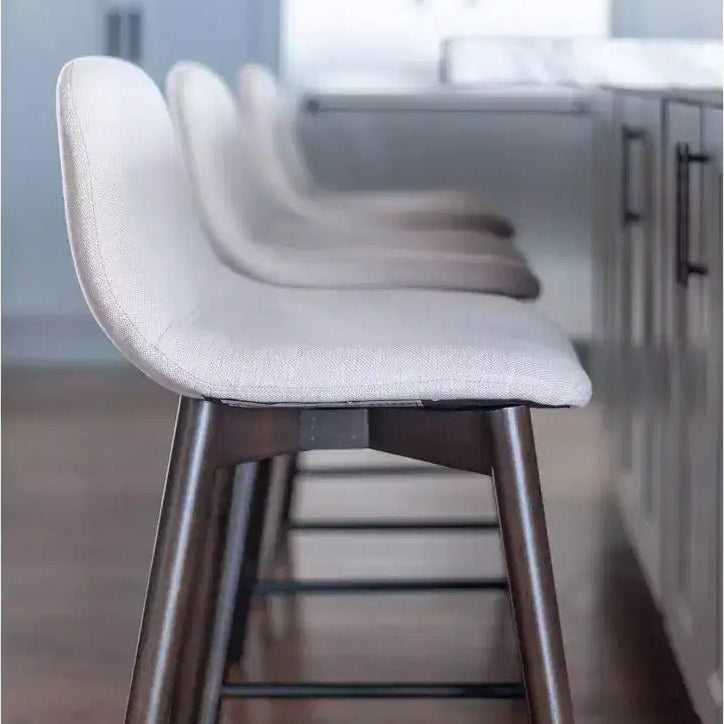 Sgabello da bancone artigianale rivestito con schienale | Gambe in legno di gomma, Beige