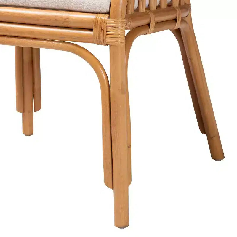 Poltrona bohémien in rattan color miele chiaro