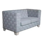 Divanetto 63" in ciniglia verde acqua chiaro con gambe in legno bianco | Divano moderno a 2 posti