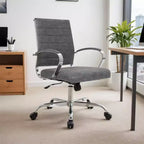 Sedia da ufficio direzionale a coste in pelle Mid-Century con base cromata | Girevole e reclinabile