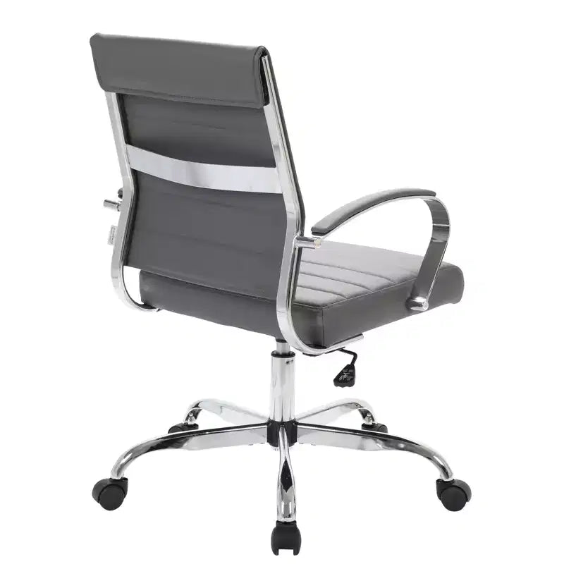 Sedia da ufficio direzionale a coste in pelle Mid-Century con base cromata | Girevole e reclinabile