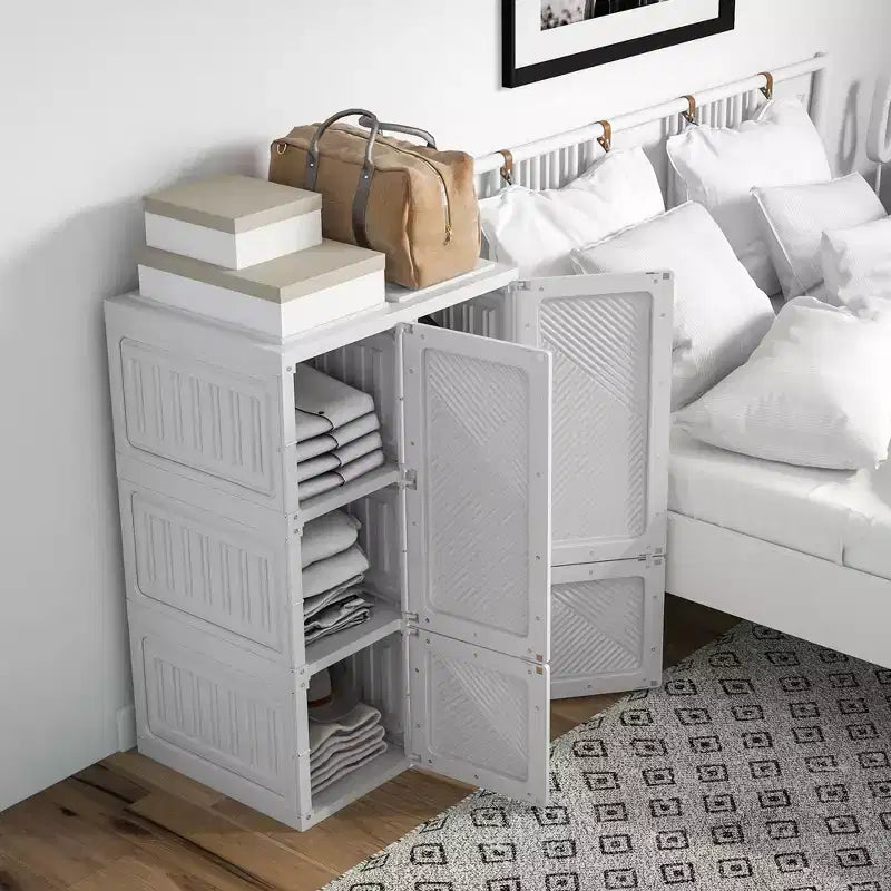 Armadio portatile pieghevole con scomparti a cubo e ante magnetiche, bianco