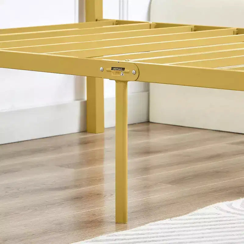 Struttura letto in metallo a volute con testiera e pediera