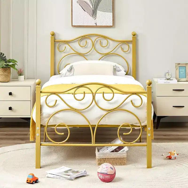 Struttura letto in metallo a volute con testiera e pediera