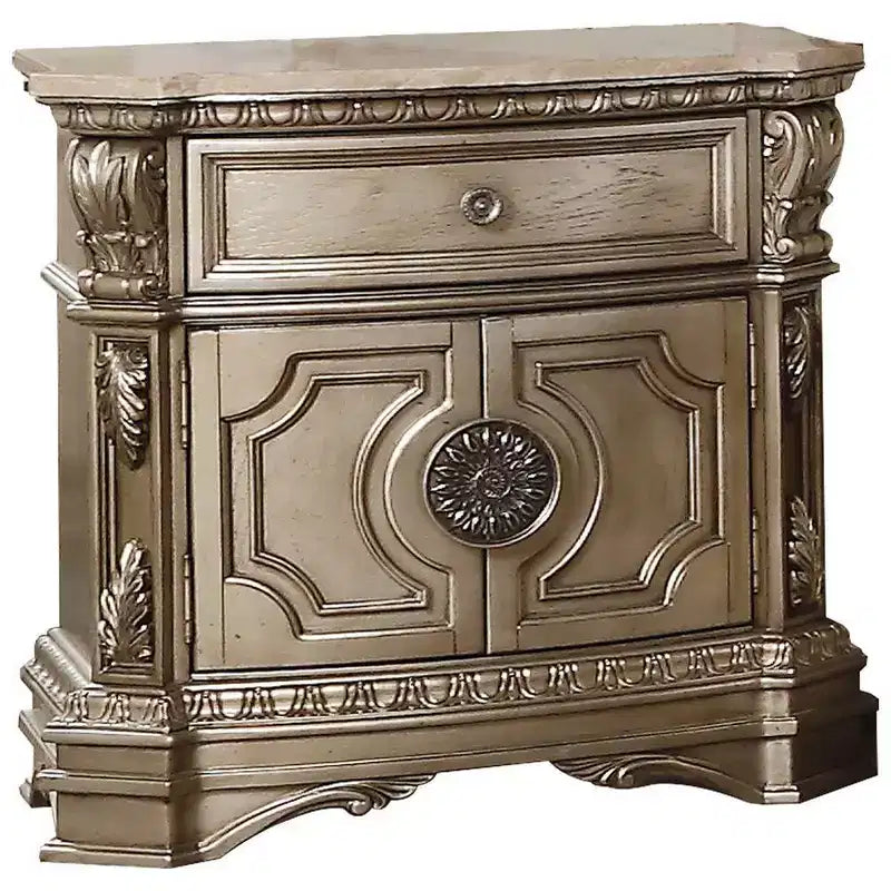 Comodino da 76 cm con cassetto e anta in argento | Tavolo da camera in legno di gomma