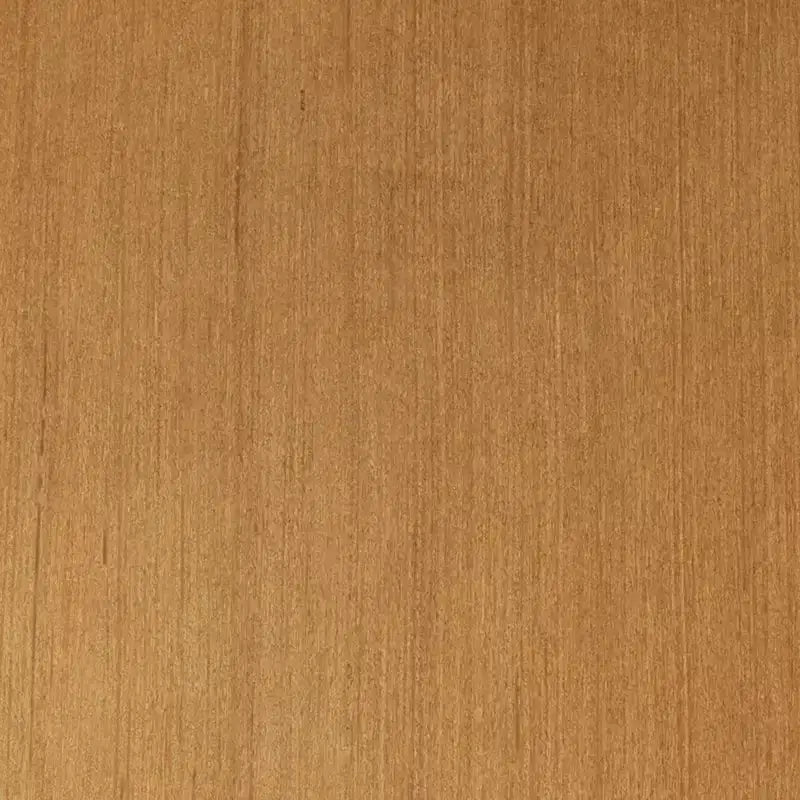 Sedia da pranzo impilabile in legno massello di qualità commerciale con dettagli intricati sullo schienale
