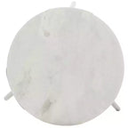 Tavolino d'appoggio rotondo in marmo bianco con gambe in ferro nero a stiletto | Moderno Bauhaus