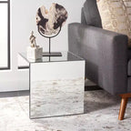 Tavolino d'appoggio quadrato a specchio color argento | Tavolino moderno ed elegante