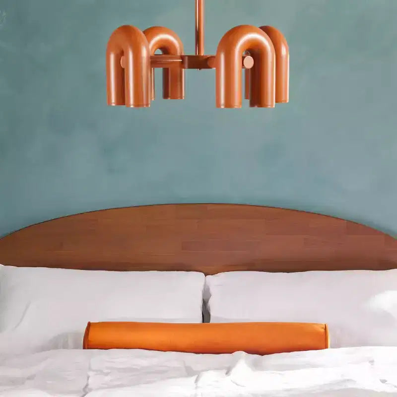 Letto a piattaforma King Size con testiera ad arco bohémien in legno di pino massiccio
